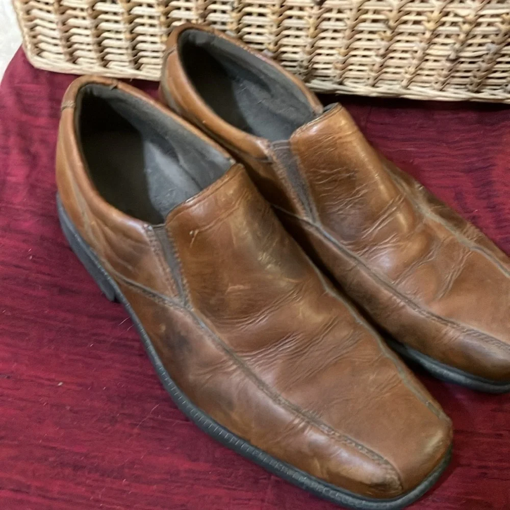 Men’s rockport leather shoes 9.5